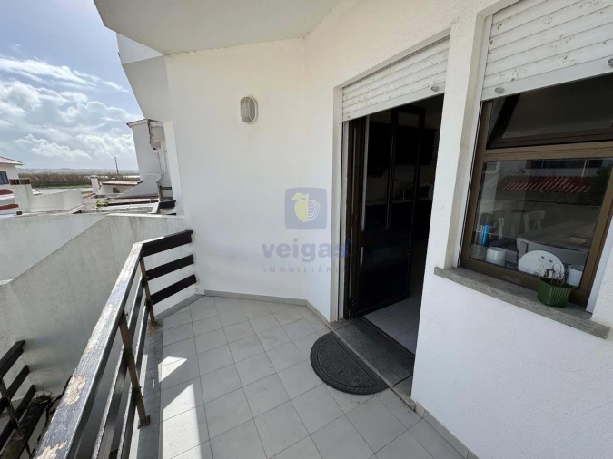 Moradia T4 para Venda em Ferrel Foto 11