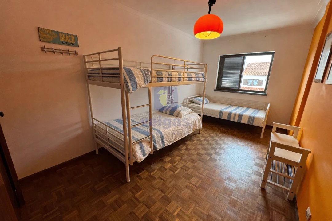 Moradia T4 para Venda em Ferrel Foto 21