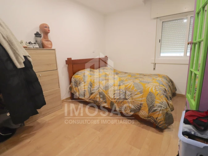 Apartamento T3 para Venda em Santo António dos Cavaleiros e Frielas Foto 5