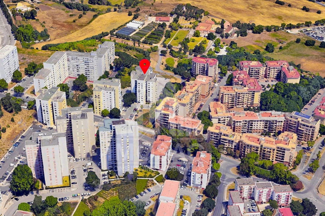 Apartamento T2 para Venda em Santo António dos Cavaleiros e Frielas Foto 31