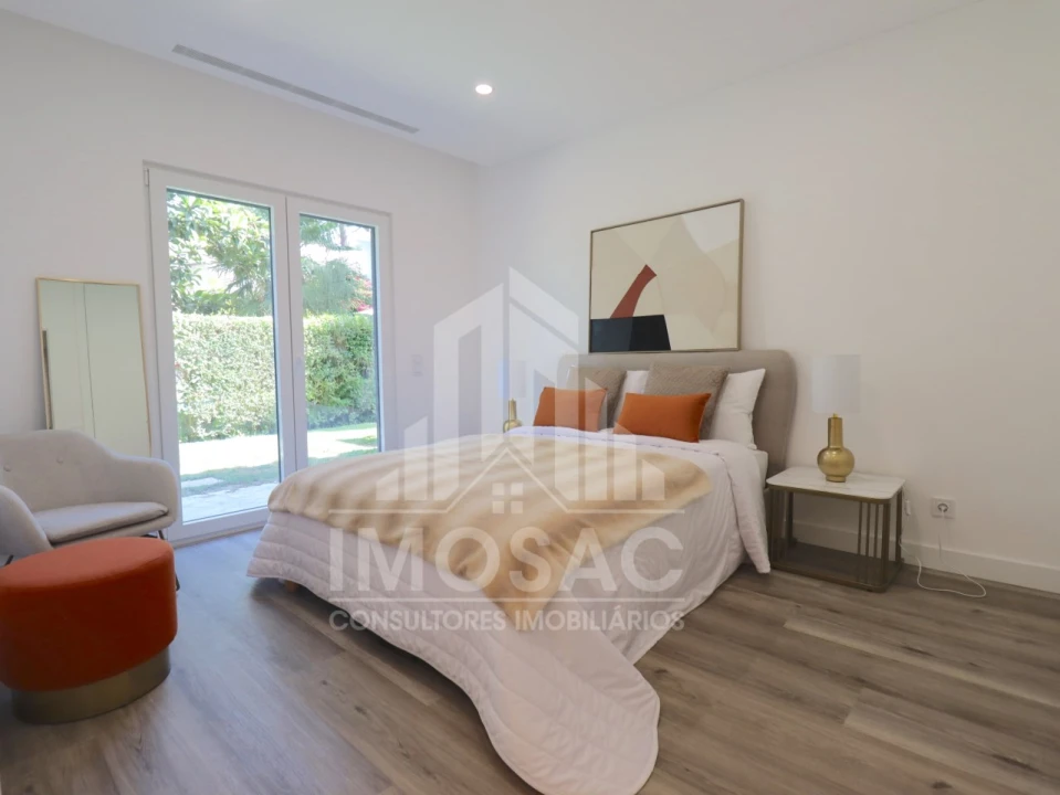 Apartamento T3 para Venda em Benfica Foto 3