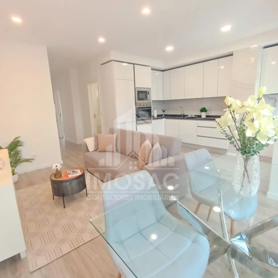 Apartamento T3 para Venda em Benfica Foto 8