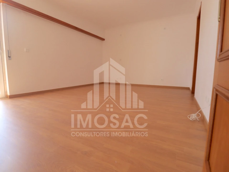 Moradia T4 para Venda em Sesimbra (Castelo) Foto 7