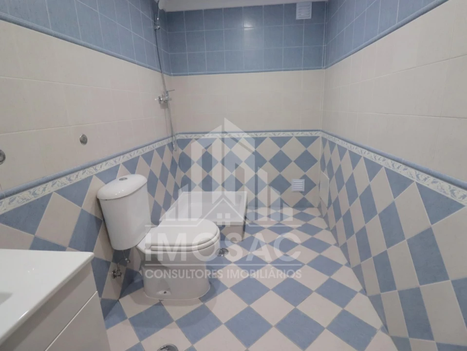 Moradia T4 para Venda em Sesimbra (Castelo) Foto 13