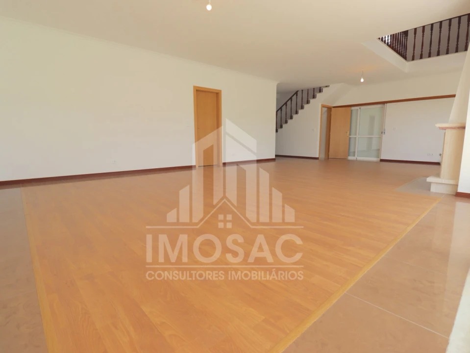 Moradia T4 para Venda em Sesimbra (Castelo) Foto 15