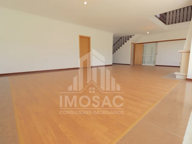 Moradia T4 para Venda em Sesimbra (Castelo) Foto 15