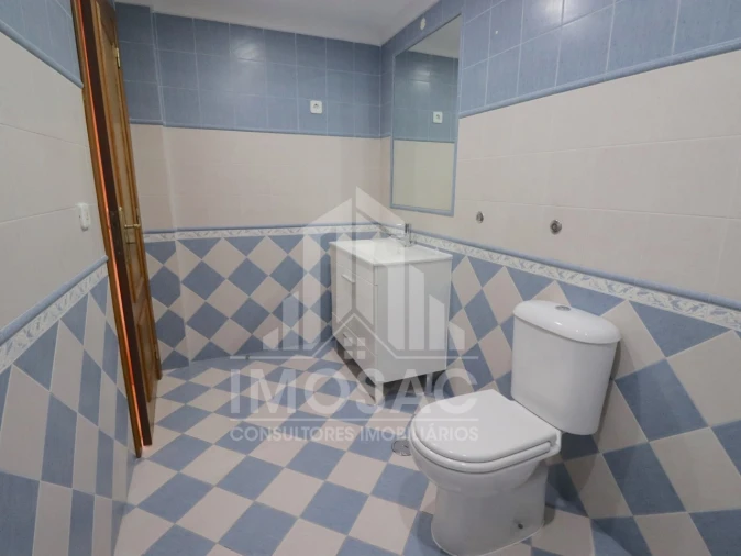 Moradia T4 para Venda em Sesimbra (Castelo) Foto 32