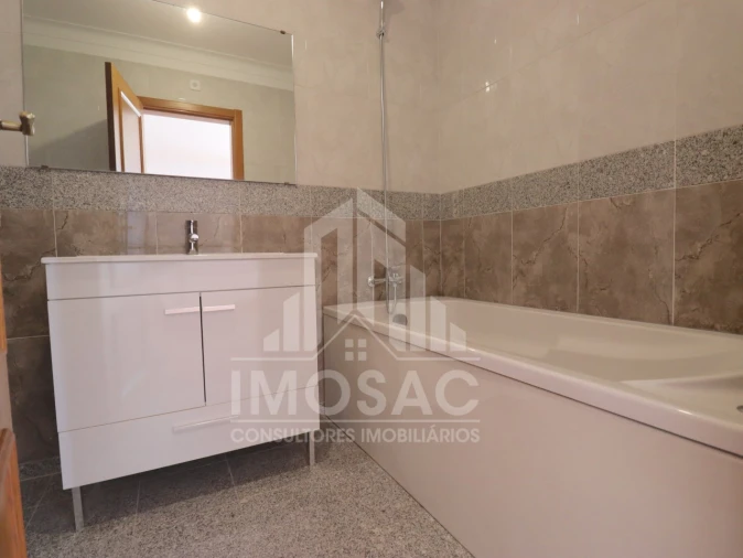 Moradia T4 para Venda em Sesimbra (Castelo) Foto 34