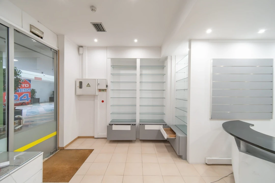 Negócio para Arrendamento em Beato Foto 3