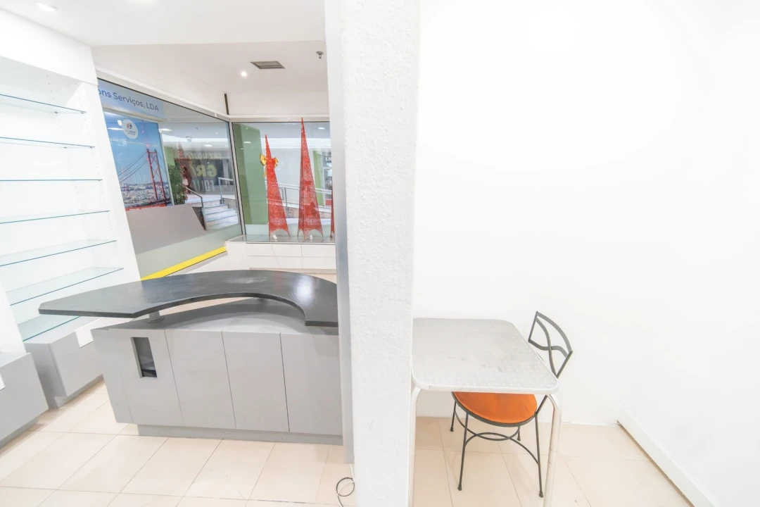 Negócio para Arrendamento em Beato Foto 5