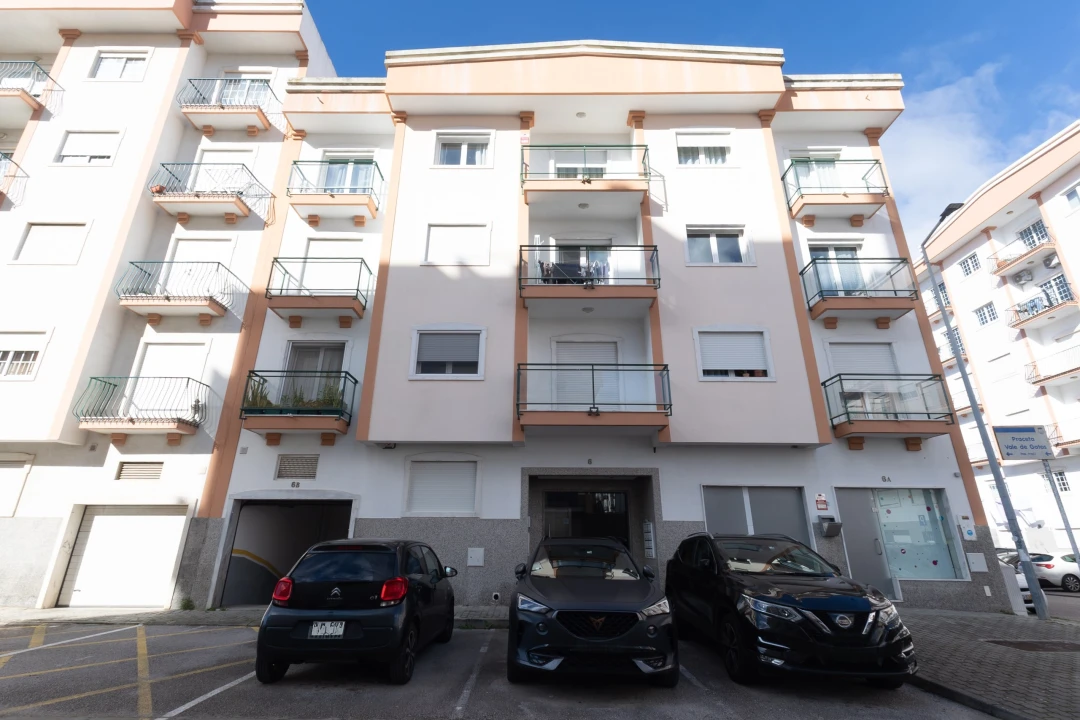 Apartamento T3 para Venda em Amora Foto 2