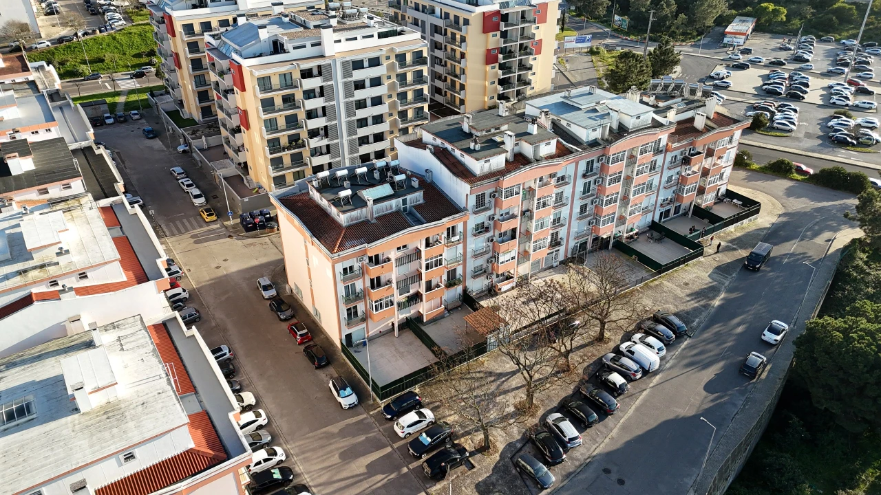 Apartamento T3 para Venda em Amora Foto 45