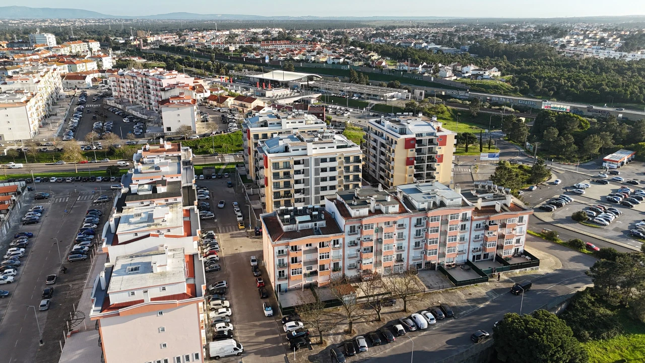 Apartamento T3 para Venda em Amora Foto 43