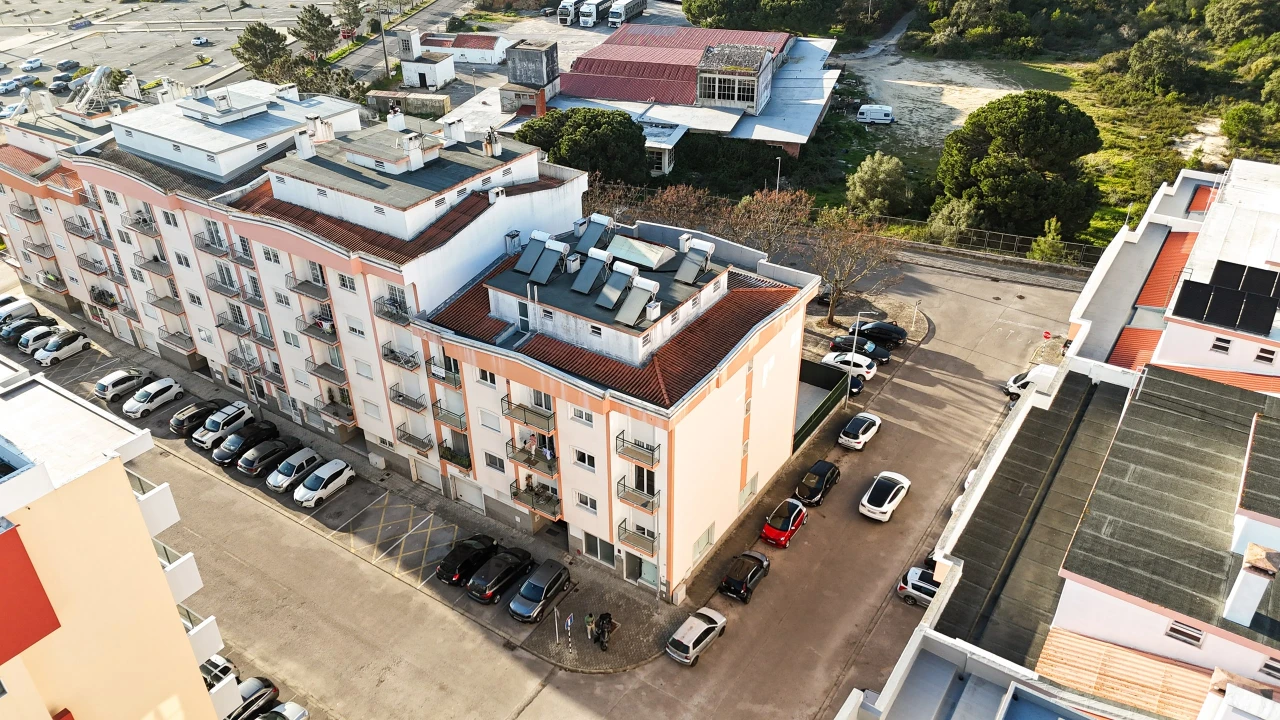 Apartamento T3 para Venda em Amora Foto 44