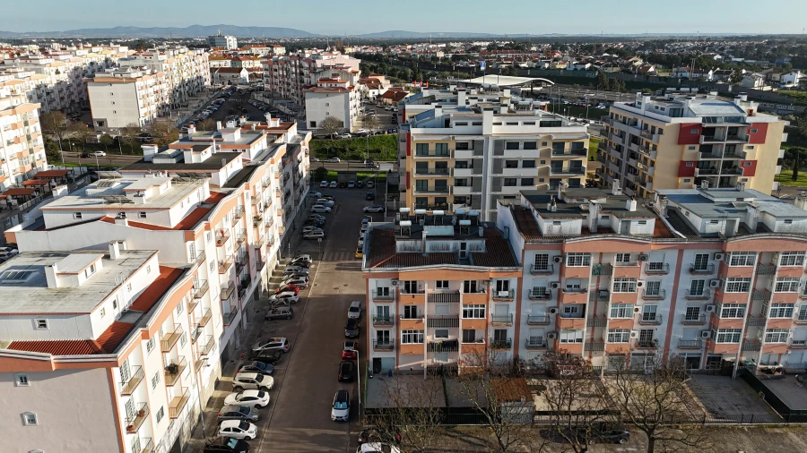 Apartamento T3 para Venda em Amora Foto 42