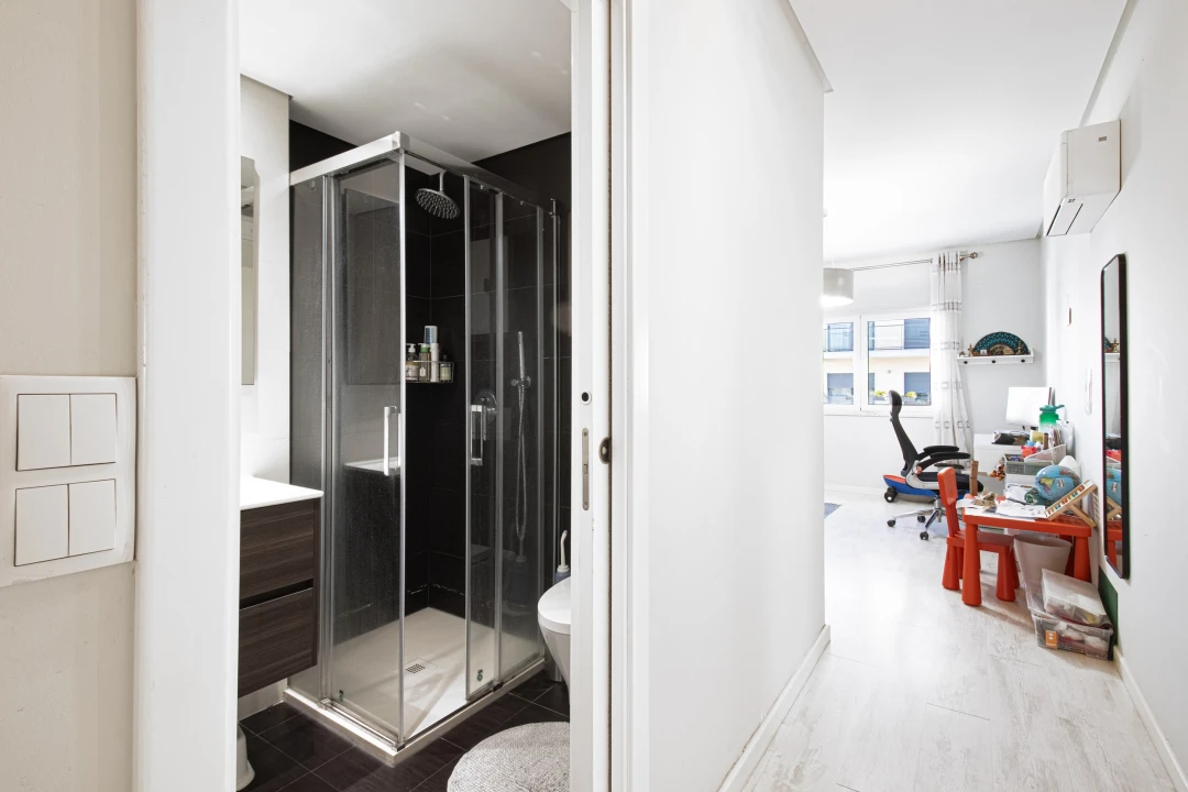 Apartamento T3 para Venda em Amora Foto 24