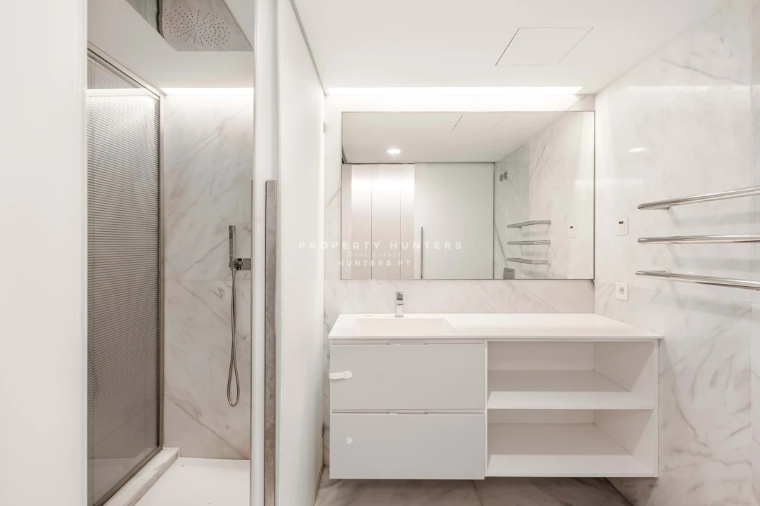Apartamento T2 para Venda em Cascais e Estoril Foto 19