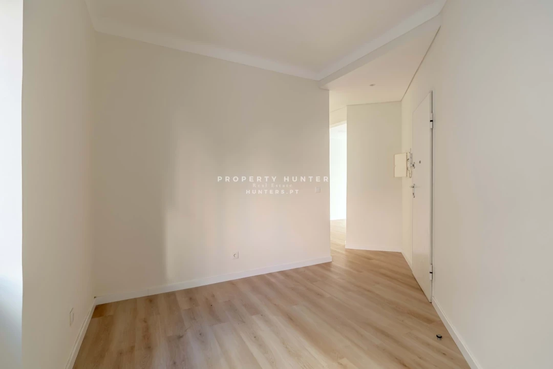 Apartamento T3 para Venda em Agualva e Mira-Sintra Foto 3