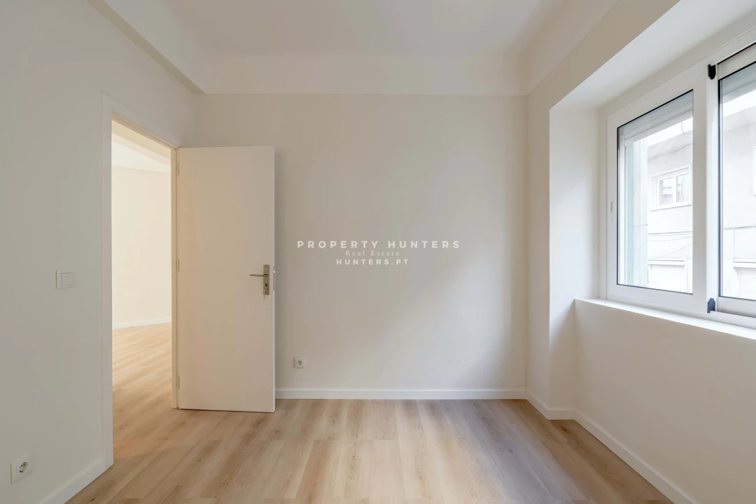 Apartamento T3 para Venda em Agualva e Mira-Sintra Foto 14