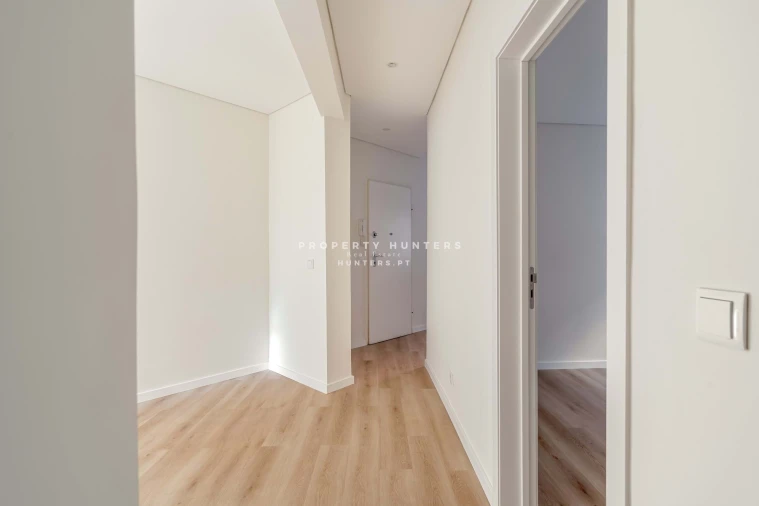 Apartamento T3 para Venda em Agualva e Mira-Sintra Foto 18