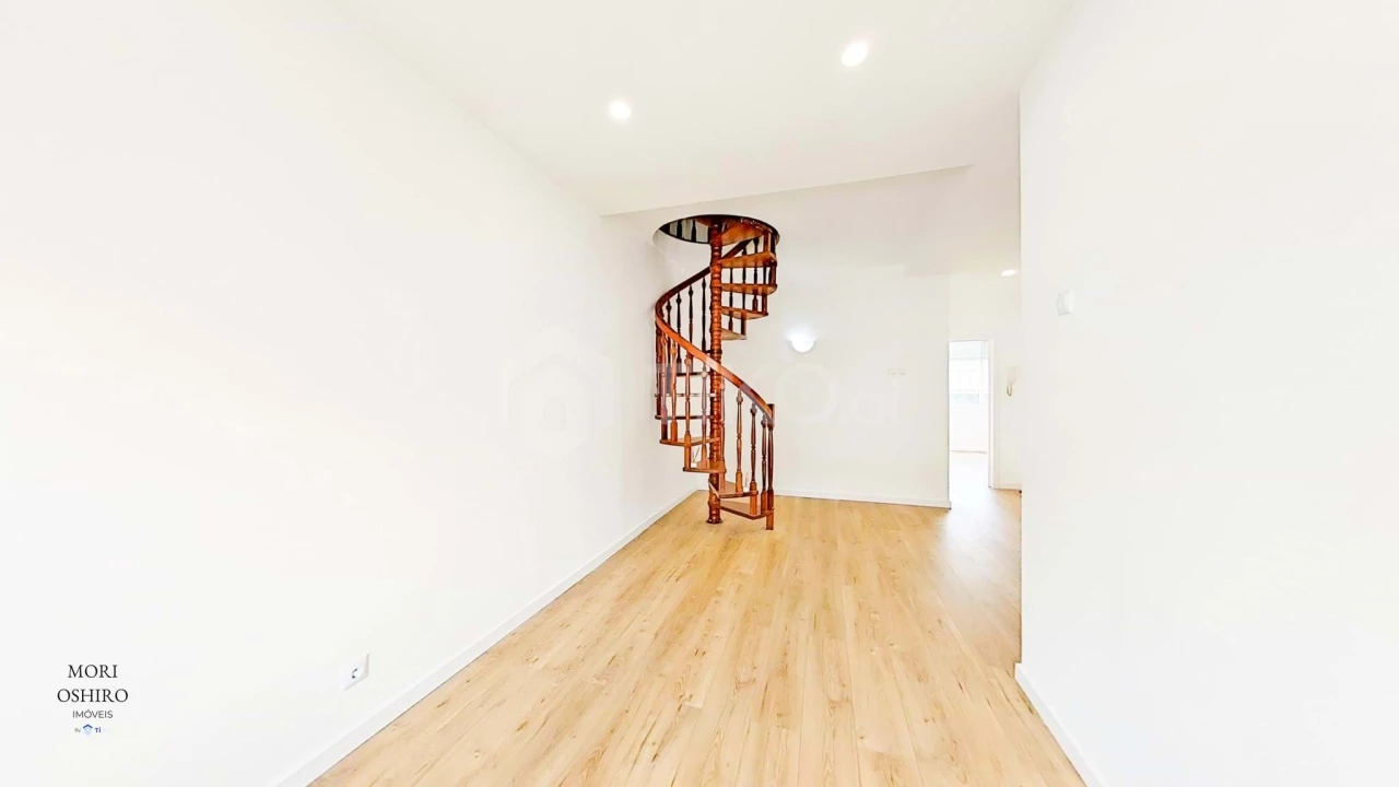 Apartamento T2 para Venda em Falagueira-Venda Nova Foto 2