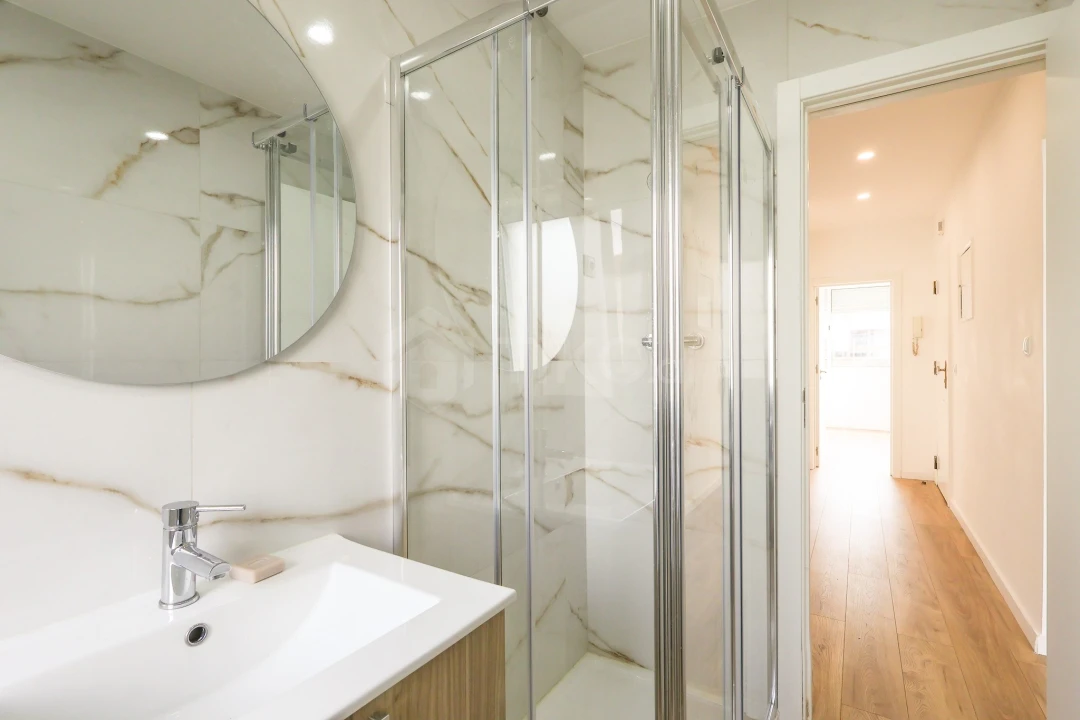 Apartamento T2 para Venda em Falagueira-Venda Nova Foto 8