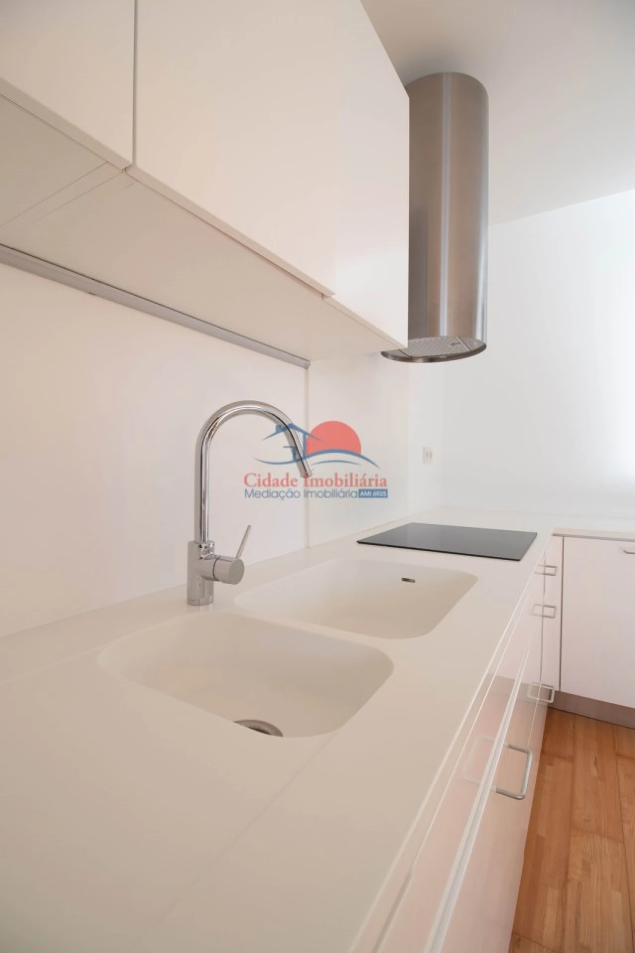 Moradia T4 para Venda em São Martinho Foto 7