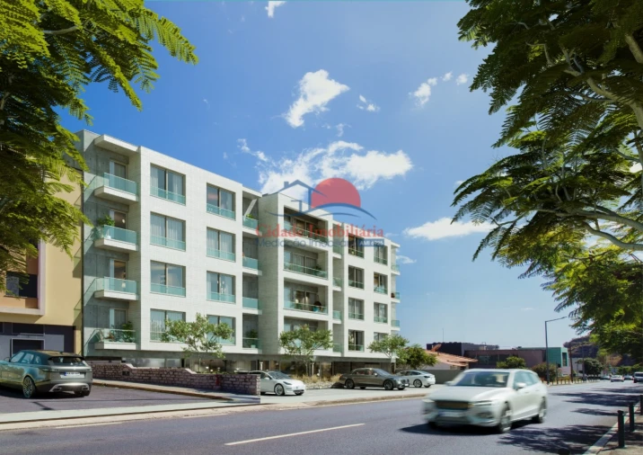 Apartamento T1 para Venda em Ribeira Brava Foto 9