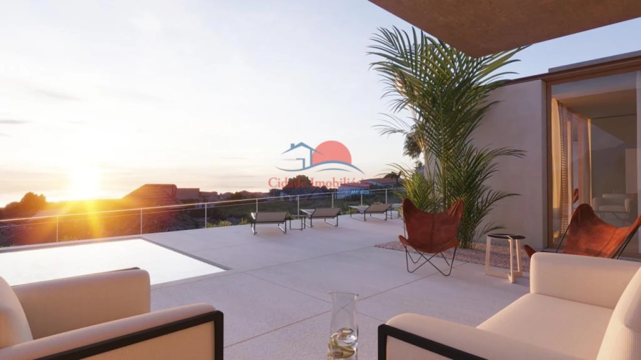 Moradia T3 para Venda em Estreito da Calheta Foto 17