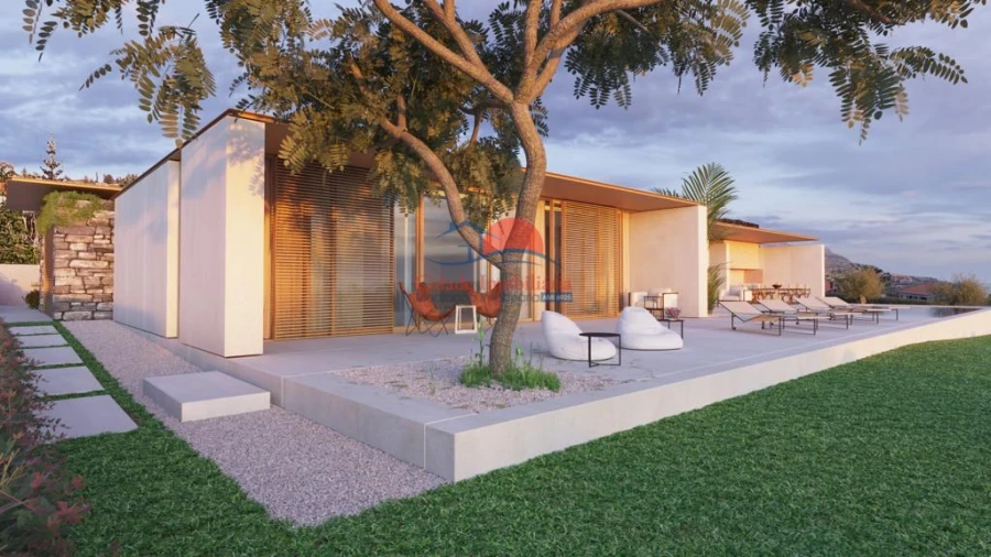 Moradia T3 para Venda em Estreito da Calheta Foto 4