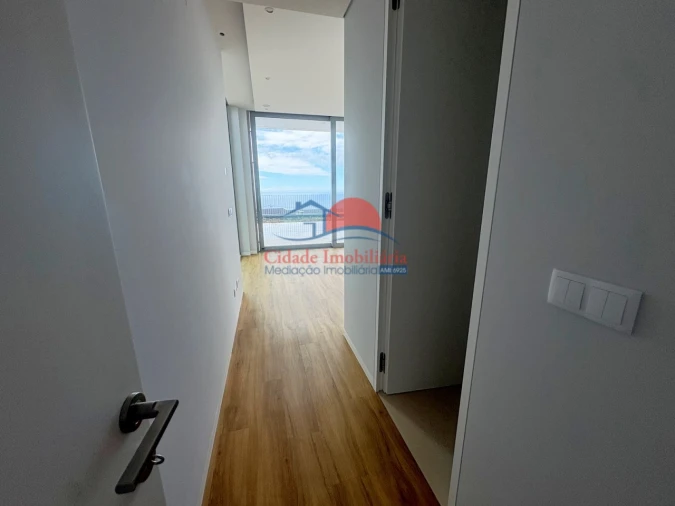 Moradia T3 para Venda em Estreito da Calheta Foto 26