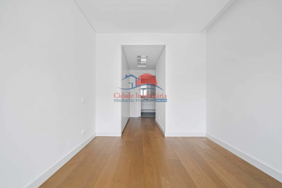 Apartamento T2 para Venda em São Martinho Foto 13