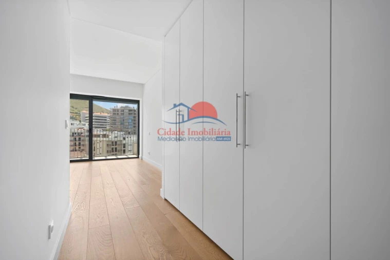 Apartamento T2 para Venda em São Martinho Foto 12