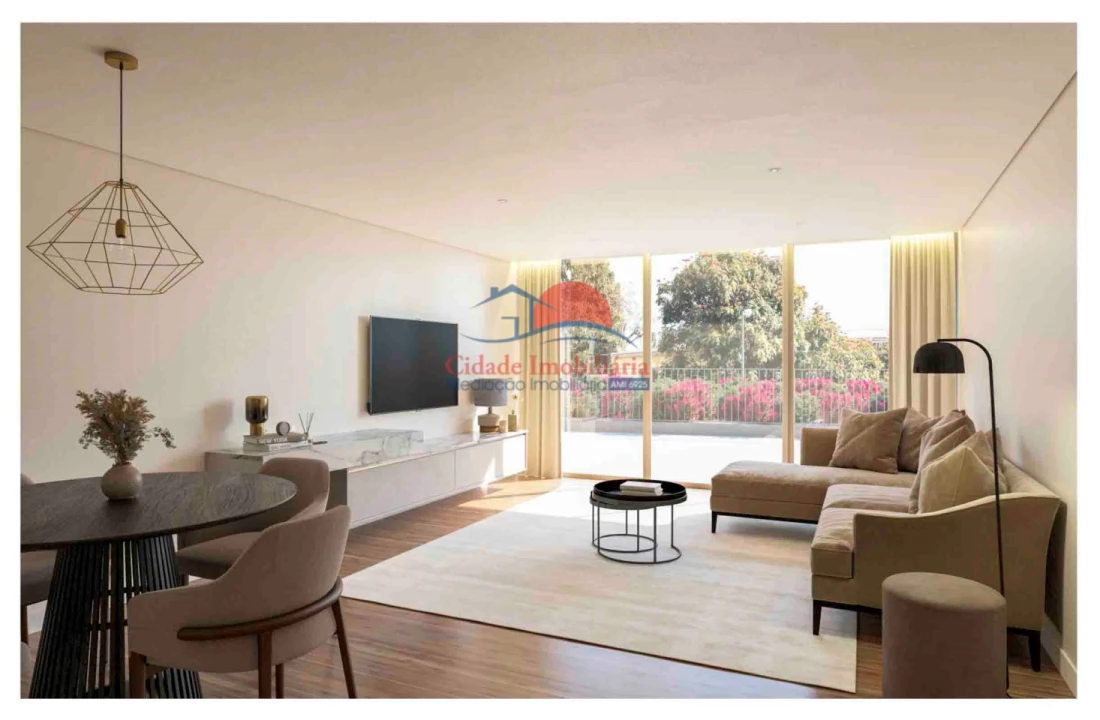 Apartamento T2 para Venda em Funchal (São Pedro) Foto 1