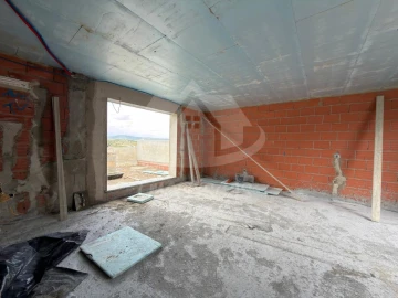 Moradia T6 para Venda em Santa Iria de Azoia, São João da Talha e Bobadela