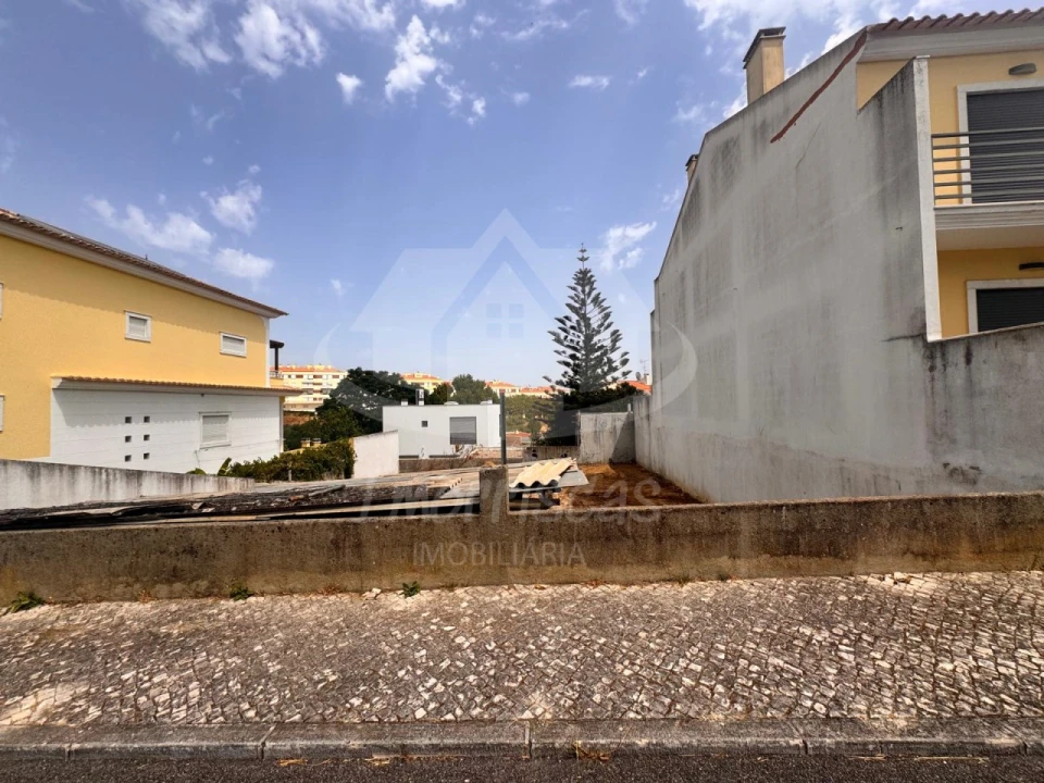 Moradia T5 para Venda em Santa Iria de Azoia, São João da Talha e Bobadela Foto 8