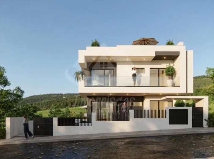 Moradia T5 para Venda em Santa Iria de Azoia, São João da Talha e Bobadela Foto 4