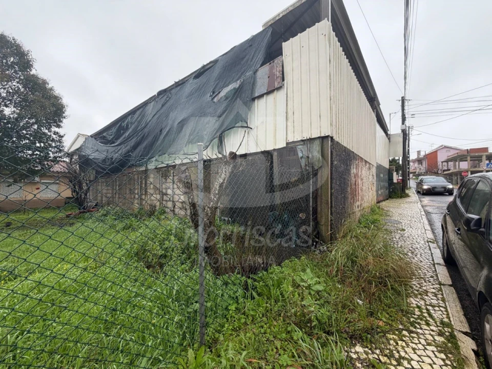 Armazém para Venda em Santa Iria de Azoia, São João da Talha e Bobadela Foto 5