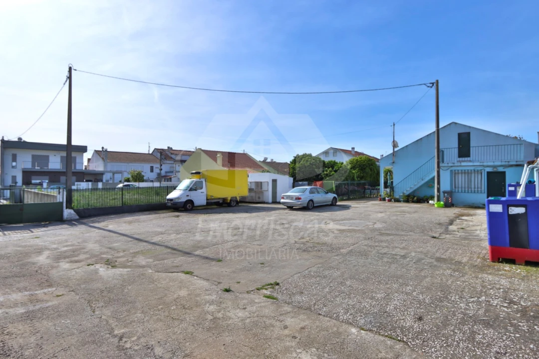 Moradia T3 para Venda em Santa Iria de Azoia, São João da Talha e Bobadela Foto 8