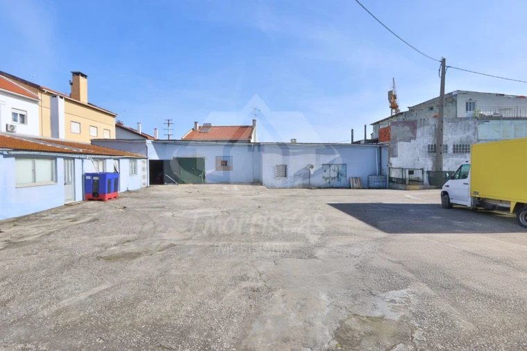 Moradia T3 para Venda em Santa Iria de Azoia, São João da Talha e Bobadela Foto 7