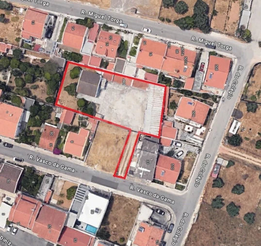 Moradia T3 para Venda em Santa Iria de Azoia, São João da Talha e Bobadela Foto 11