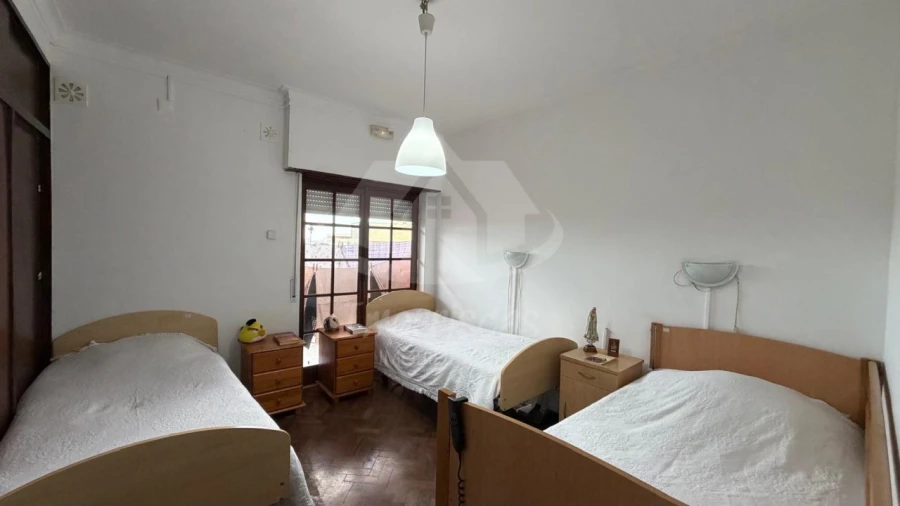 Negócio para Cedência de Quotas em Camarate, Unhos e Apelação Foto 19