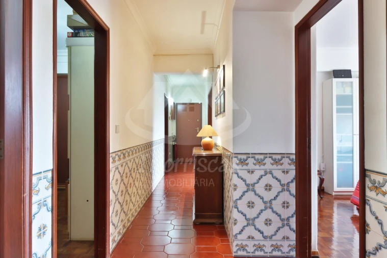 Apartamento T3 para Venda em Alcabideche Foto 8