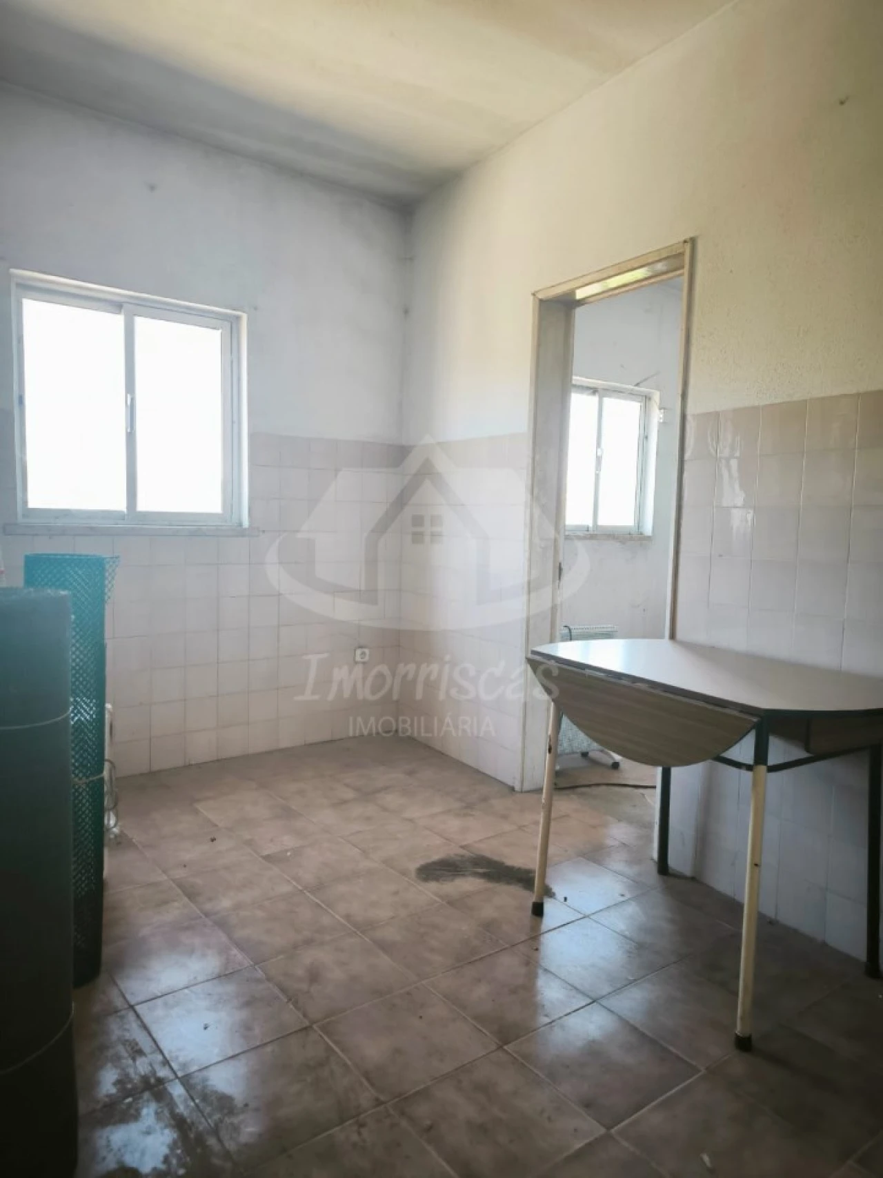 Prédio para Venda em Camarate, Unhos e Apelação Foto 16