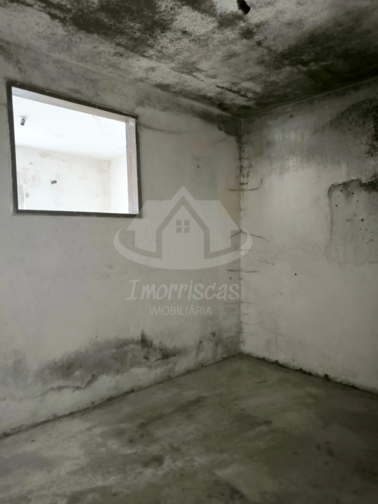 Prédio para Venda em Camarate, Unhos e Apelação Foto 18