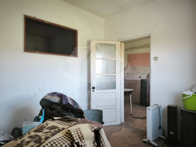 Prédio para Venda em Camarate, Unhos e Apelação Foto 4