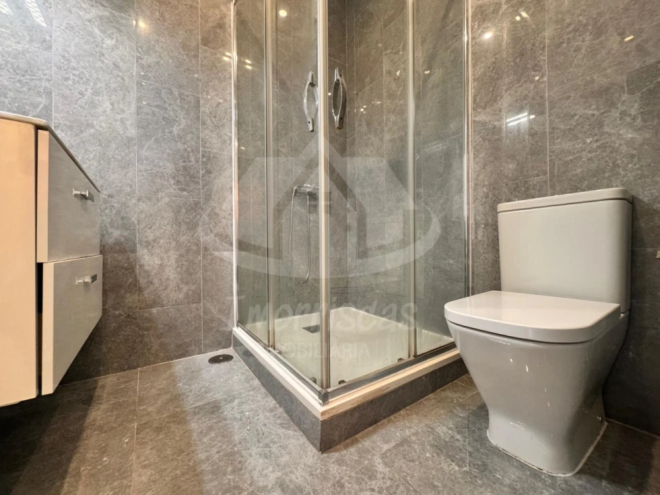 Apartamento T2 para Venda em Vialonga Foto 15