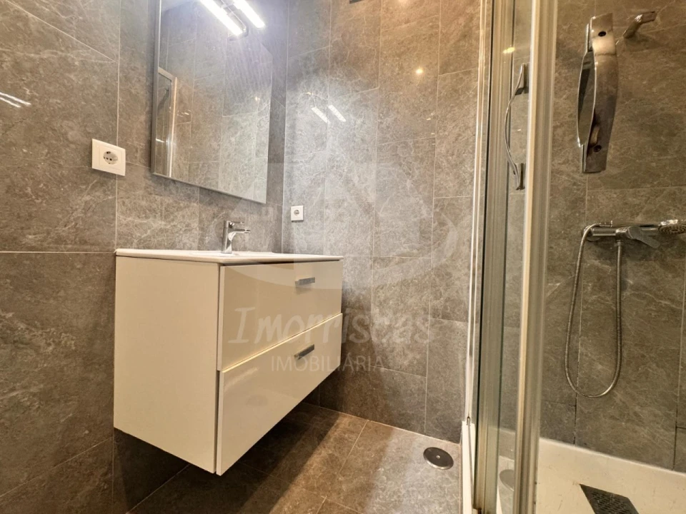 Apartamento T2 para Venda em Vialonga Foto 16