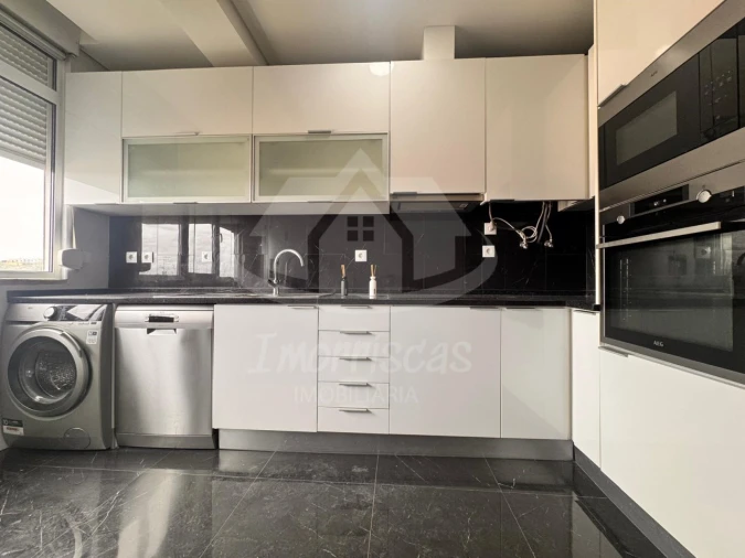 Apartamento T2 para Venda em Vialonga Foto 5