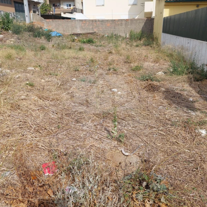 Terreno para Venda em Santa Iria de Azoia, São João da Talha e Bobadela Foto 12